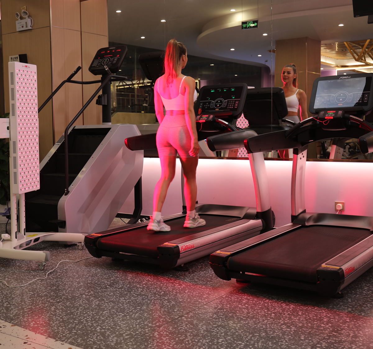 How Long to Do Red Light Therapy on Face