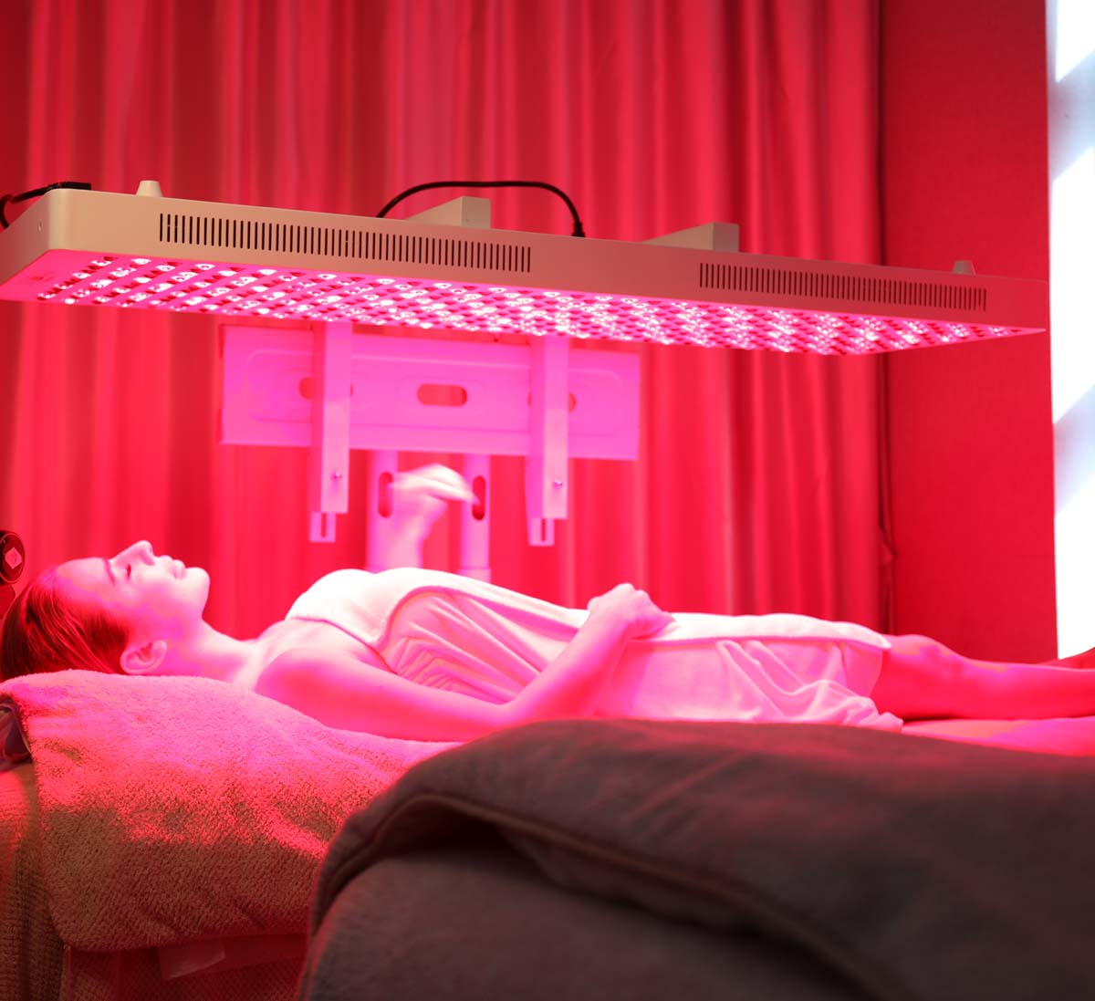 Can Red Light Therapy Cause Melanoma? Understanding the Safety and Risks